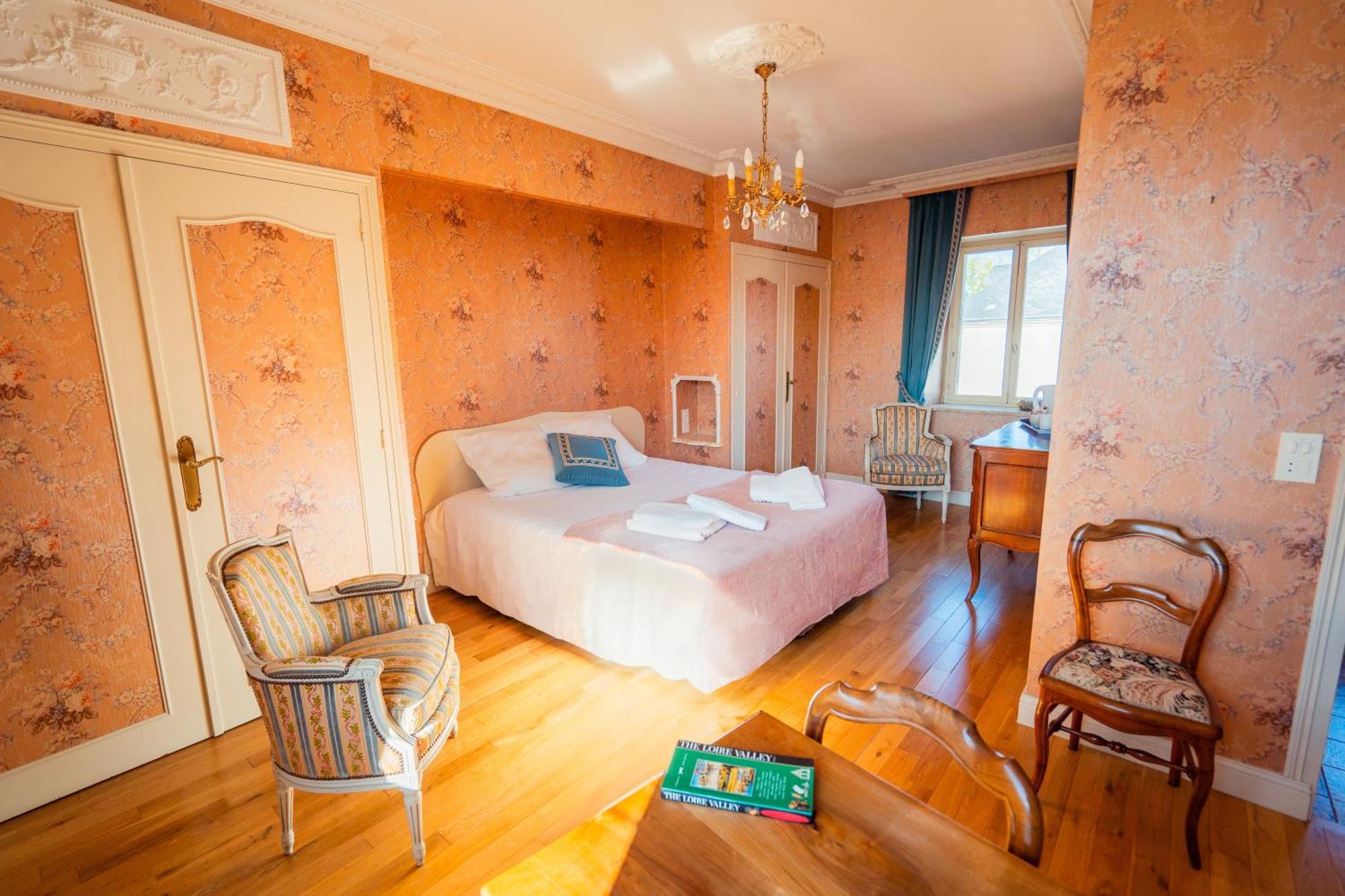 Hotel Relais Saint Jacques Amboise Exterior foto